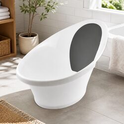 Comfortable and Secure Baby Bath Tub Solution