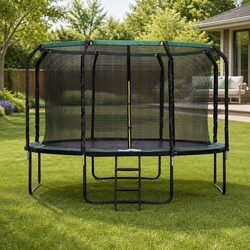 Reliable 12FT Round Trampoline for Outdoor Use