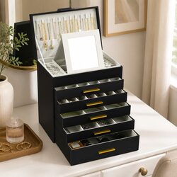 Reliable Jewelry Organizer with Elegant Design