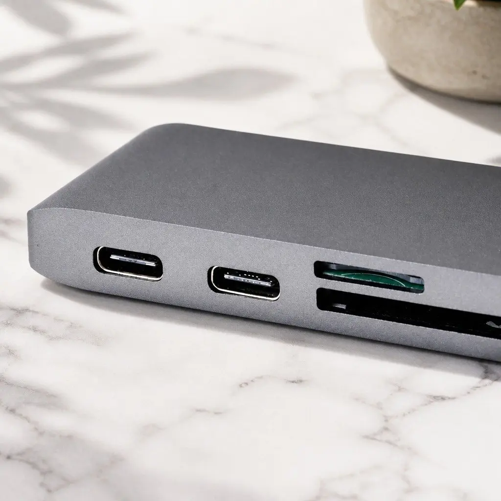 Type-C Hub 6 Port Rapid Data Transfer Card Reader Grey