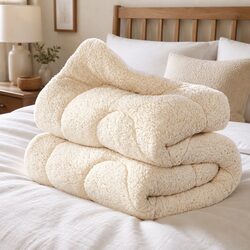 Comfortable Wool Mattress Topper with Practical Benefits