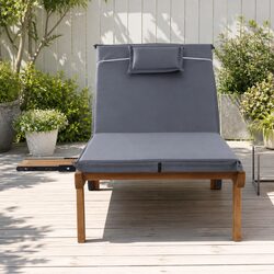 Comfortable Wooden Sun Lounge with Functional Features