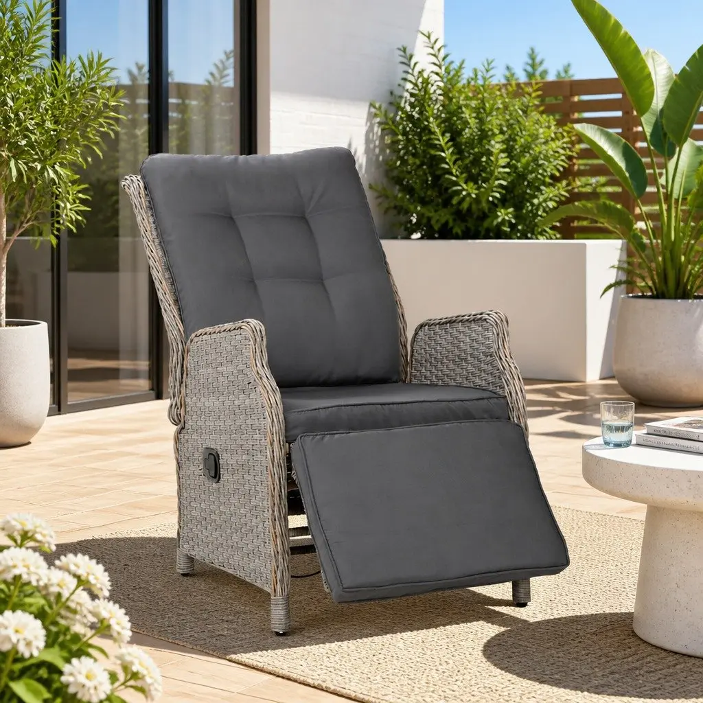 Wicker Recliner Chair for Relaxation