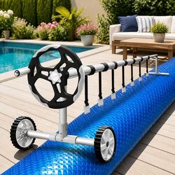 Reliable 10.5m x 4.2m Solar Pool Cover with Efficient Roller