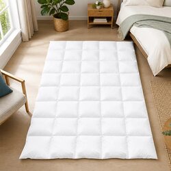 Warm and Comfortable Goose Down Feather Quilt