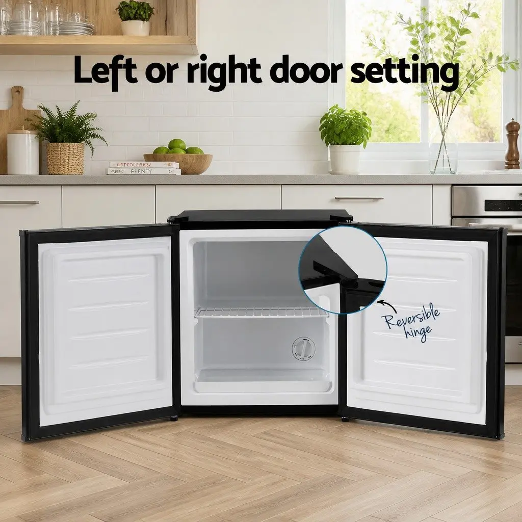 Upright Freezer Compact Vertical 31L Black