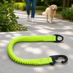 Comfortable Yellow M Bungee Dog Leash Attachment